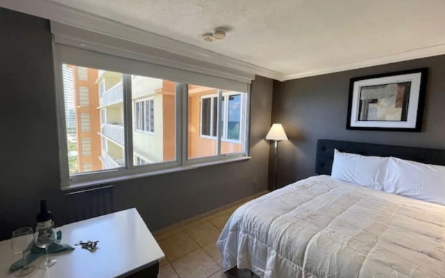 Areia Azul Aparts Miami