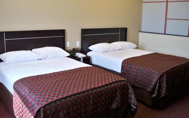 Red Roof Inn & Suites Beaumont