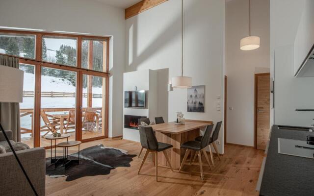 Skylodge Alpine Homes