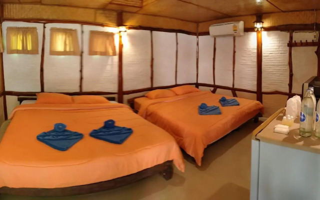 Boom Boom Resort