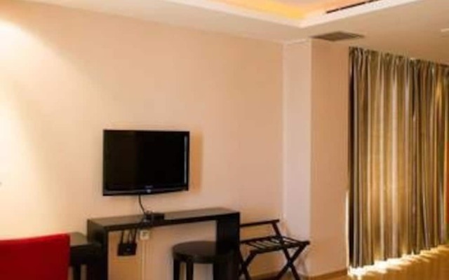 Hanting Hotel Urumqi Kashen Xi Road