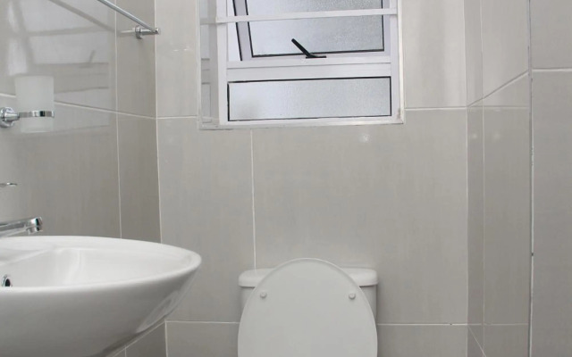 The White House Lodge