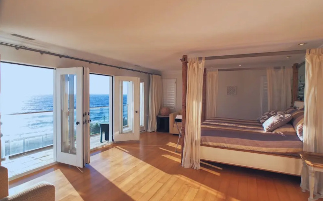 Luxury Beachfront Estate & Private Beach.