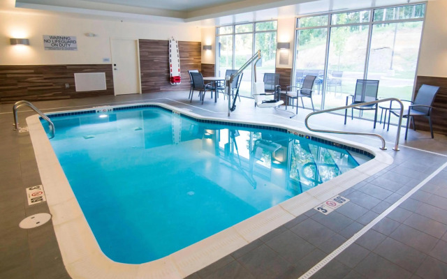 Fairfield Inn & Suites Cambridge