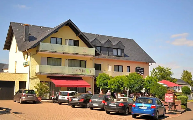 Hotel Café Ernst