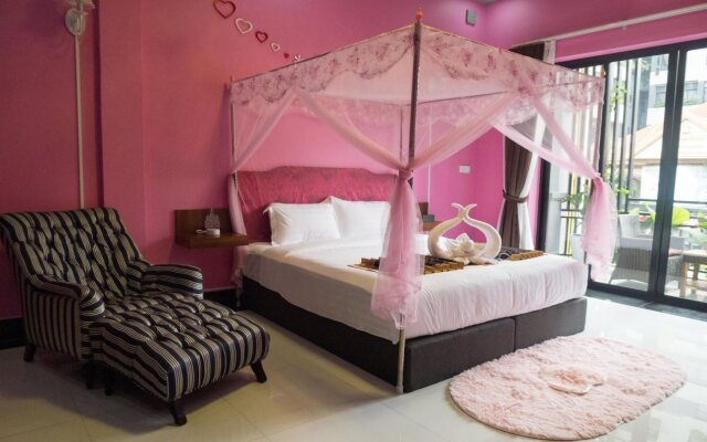 Color Creative Hotel - Hostel