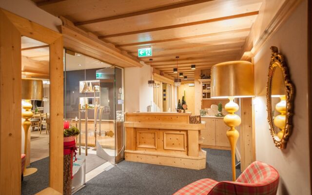 Lärchenhof - Premium Apartments & Zimmer