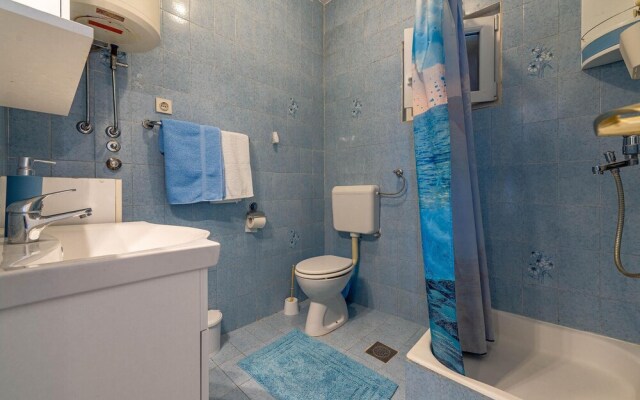 Stunning Apartment in Kozino With 2 Bedrooms and Wifi