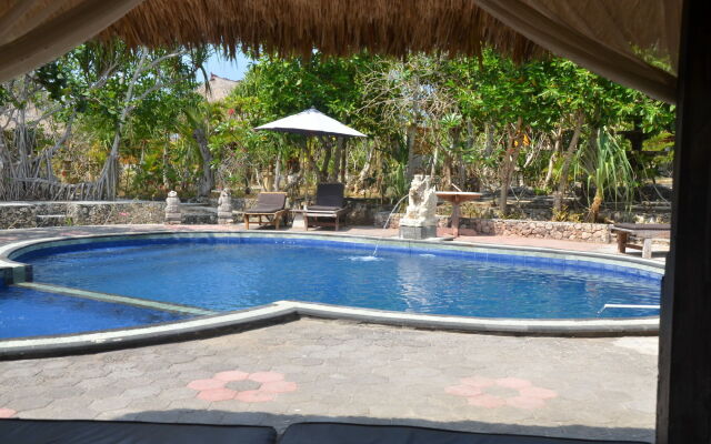 Sunset Villa & Cafe Lembongan