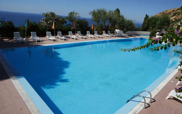 Hotel Villaggio Capo Alaua