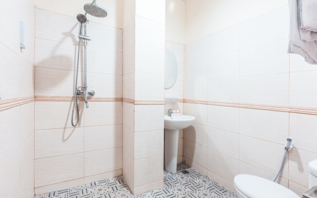 Wisma Lux Barkah by OYO Rooms – Bathroom – Jakarta