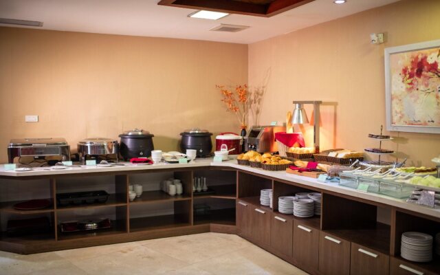 Nesta Hotel Ha Noi