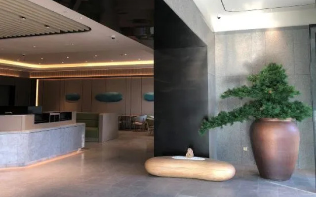 JI-Hotel Shanghai Caohejing Caobao Road