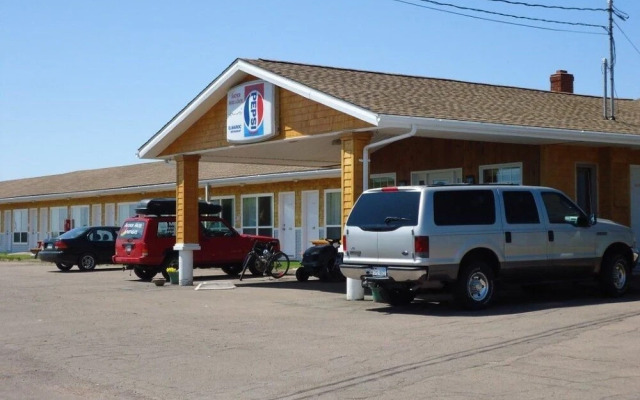 Anchor Motel and Suites