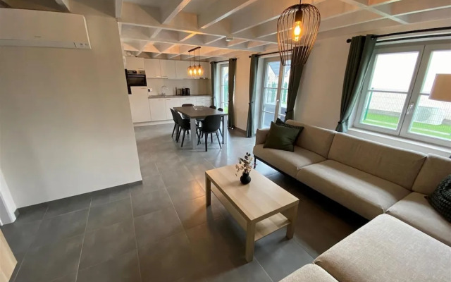 Cozy Polder House on the Westhinder Domain