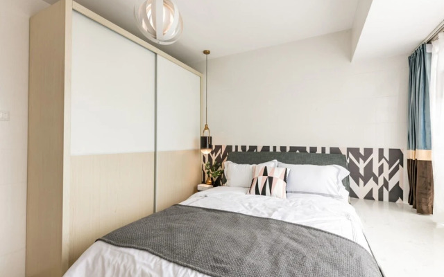 Locals Boutique Apartment Qianshan No.6