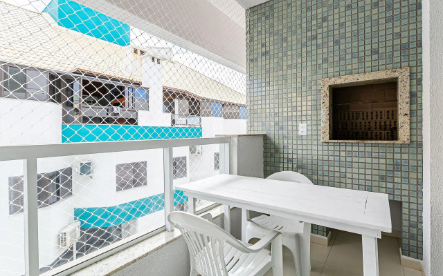 Apto Moderno c/ piscina - quadra mar - RMI201