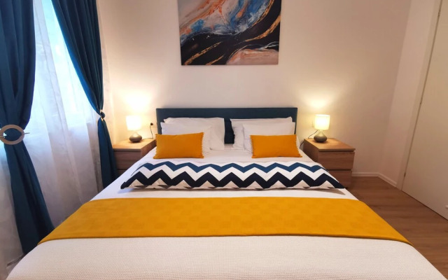Apartment Blue Dream