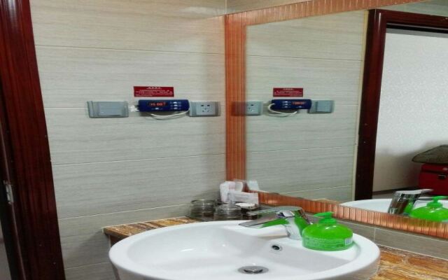 Guangzhou Yijiangyuan Waifiden Apartment (Beijing Road Pedestrian Street Tianzi Wharf)