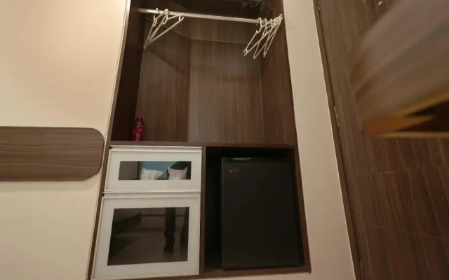 Vetro Inn