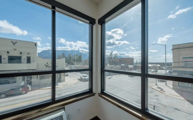 Columbia Falls Downtown Condo