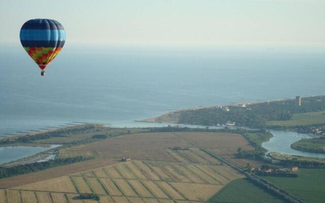 Lovely Villa With Private Fenced Garden
