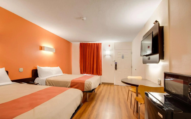 Motel 6 Jennings, LA
