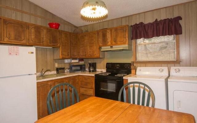 Sacony, Cabin at Ruidoso