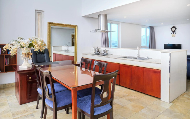 A25 Hotel - 12 Ngo Sy Lien