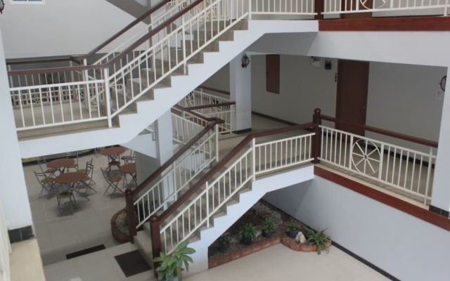 Urban House 195 by Bunk