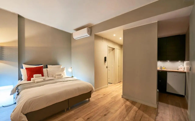 Cascais/Estoril Beachfront Apts
