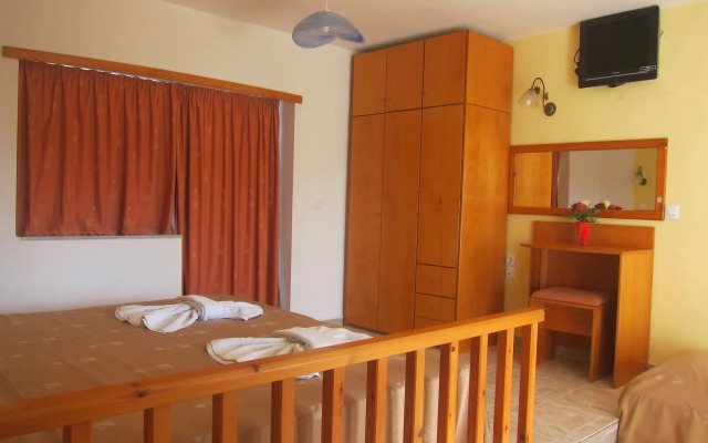 Baladinos Beach Apartment