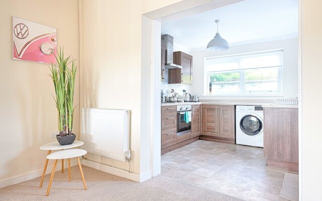 Swansea Essex Spacious
