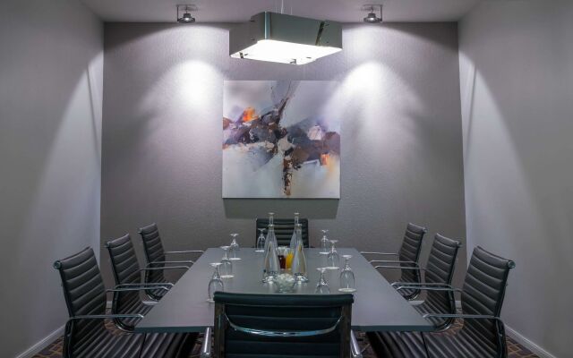 Maldron Hotel Dublin Airport