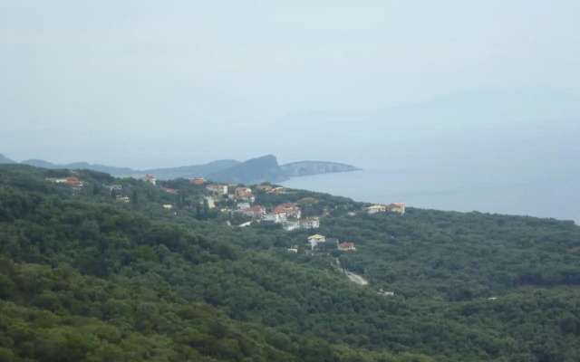 Babis Taverna & Rooms