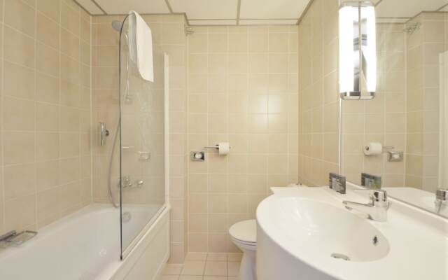 Отель Fletcher Hotel-Restaurant 's-Hertogenbosch