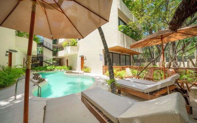 Cozy Apartment with Jungle View in Tulum