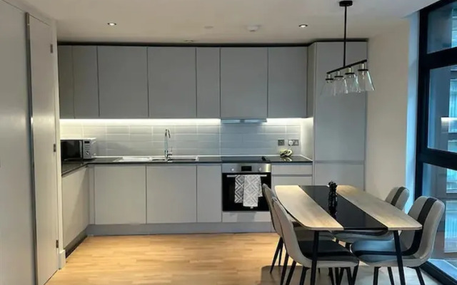 Exquisite 2-bed Apartment in Central London