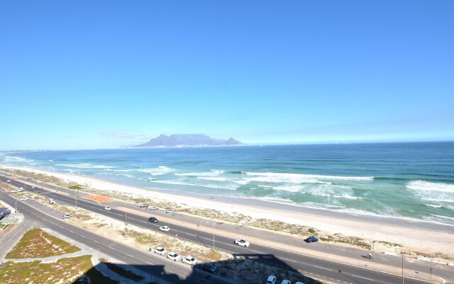 Blaauwberg Beach Hotel