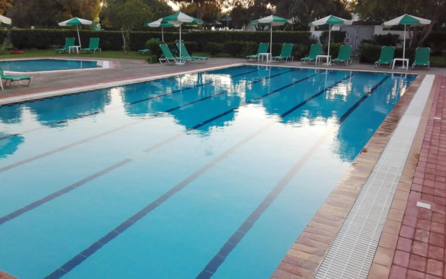 Pylea Beach Hotel