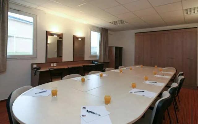 Ace Hôtel Noyelles Godault