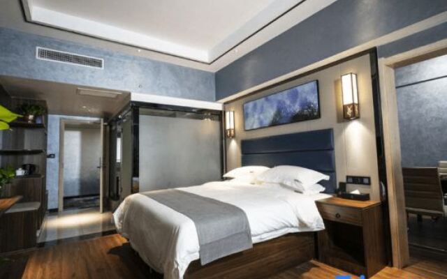 Zhumadian Ruihai Business Hotel