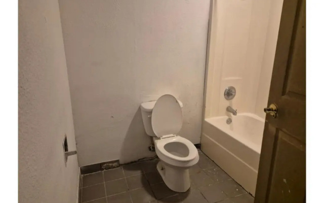 OYO Hotel Vienna I-75