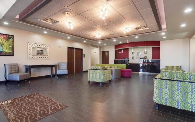 Comfort Inn & Suites Artesia