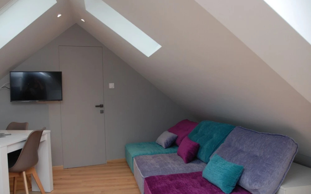 Montreuil Appart Holidays SAS