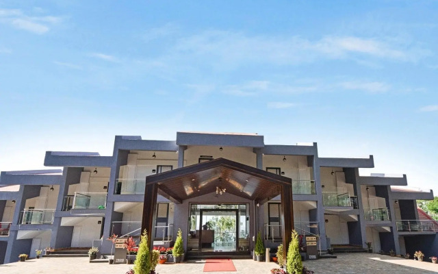 Cloud Mist Resort and Spa