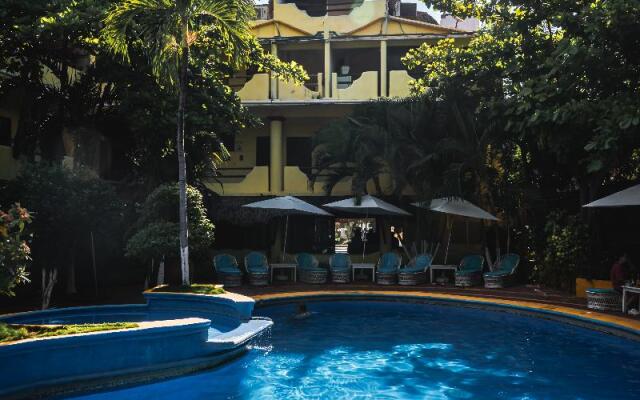 Hotel y Bungalows Acuario