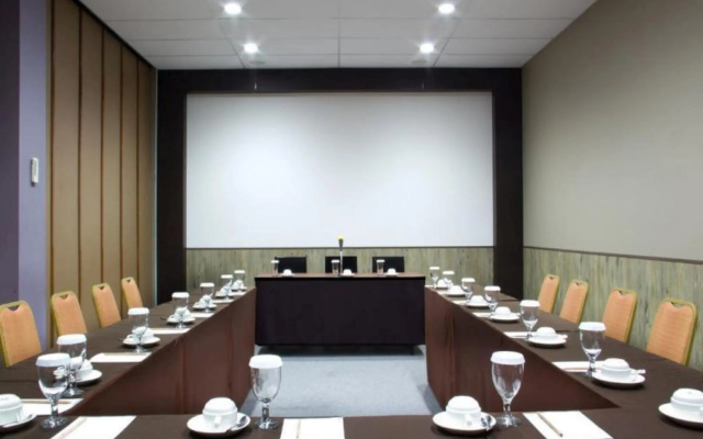 Plan B Hotel