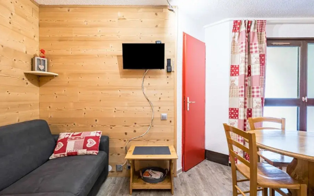 Cosy Apartment in Morillion With Balcony