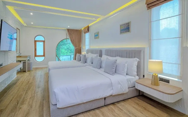 A Dream Naka Island - Beachfront Retreat